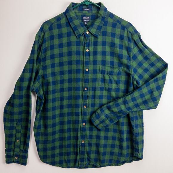 Buffalo Plaid Flannel Shirt Men’s XL Classic Fit 90s-Style Workwear Layer J.Crew - Picture 1 of 11